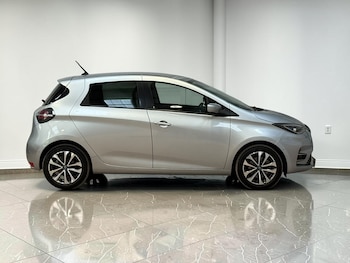 Used Renault Zoe 2020 for sale - 79512443: Photo