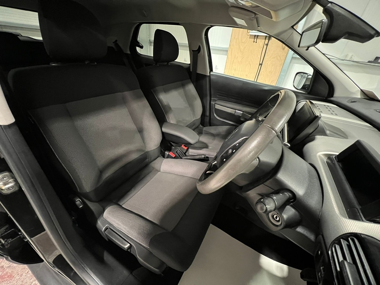 Used Citroen C4 Cactus 2017 for sale - 76748931: Photo 16