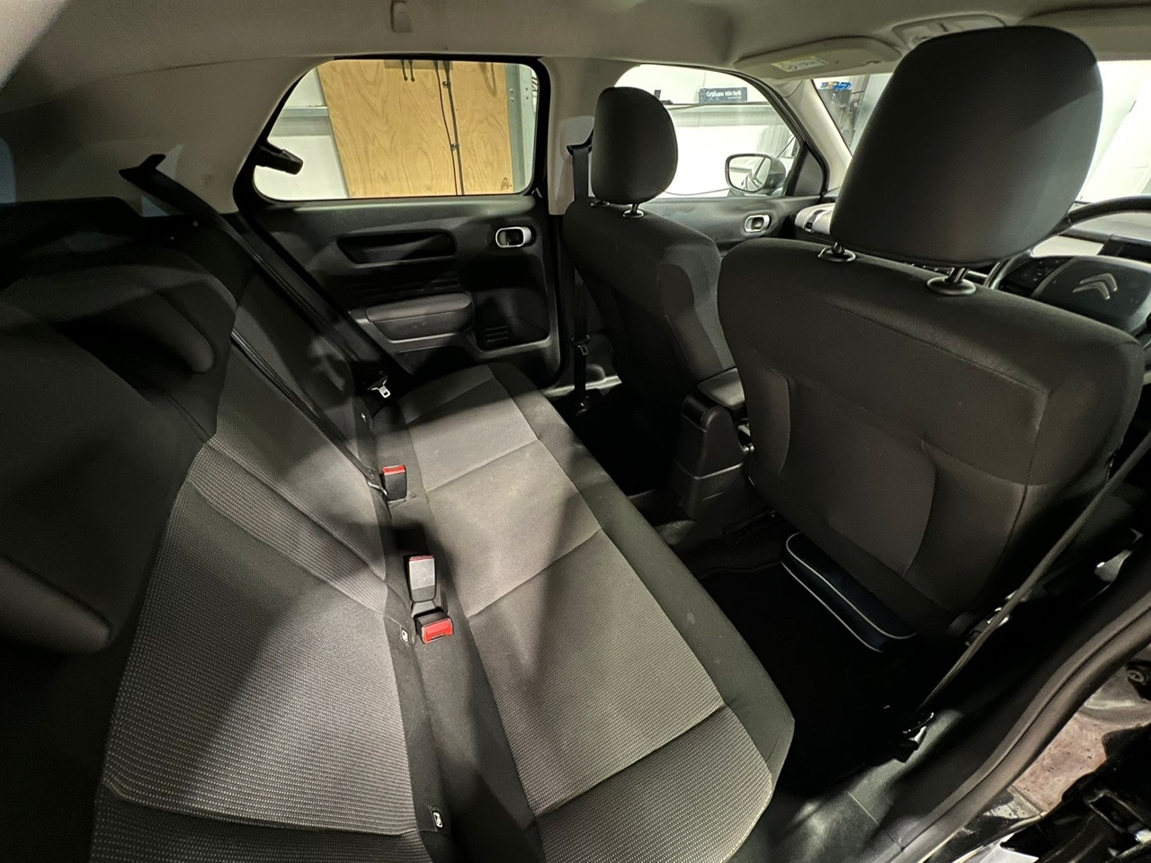 Used Citroen C4 Cactus 2017 for sale - 76748931: Photo 23