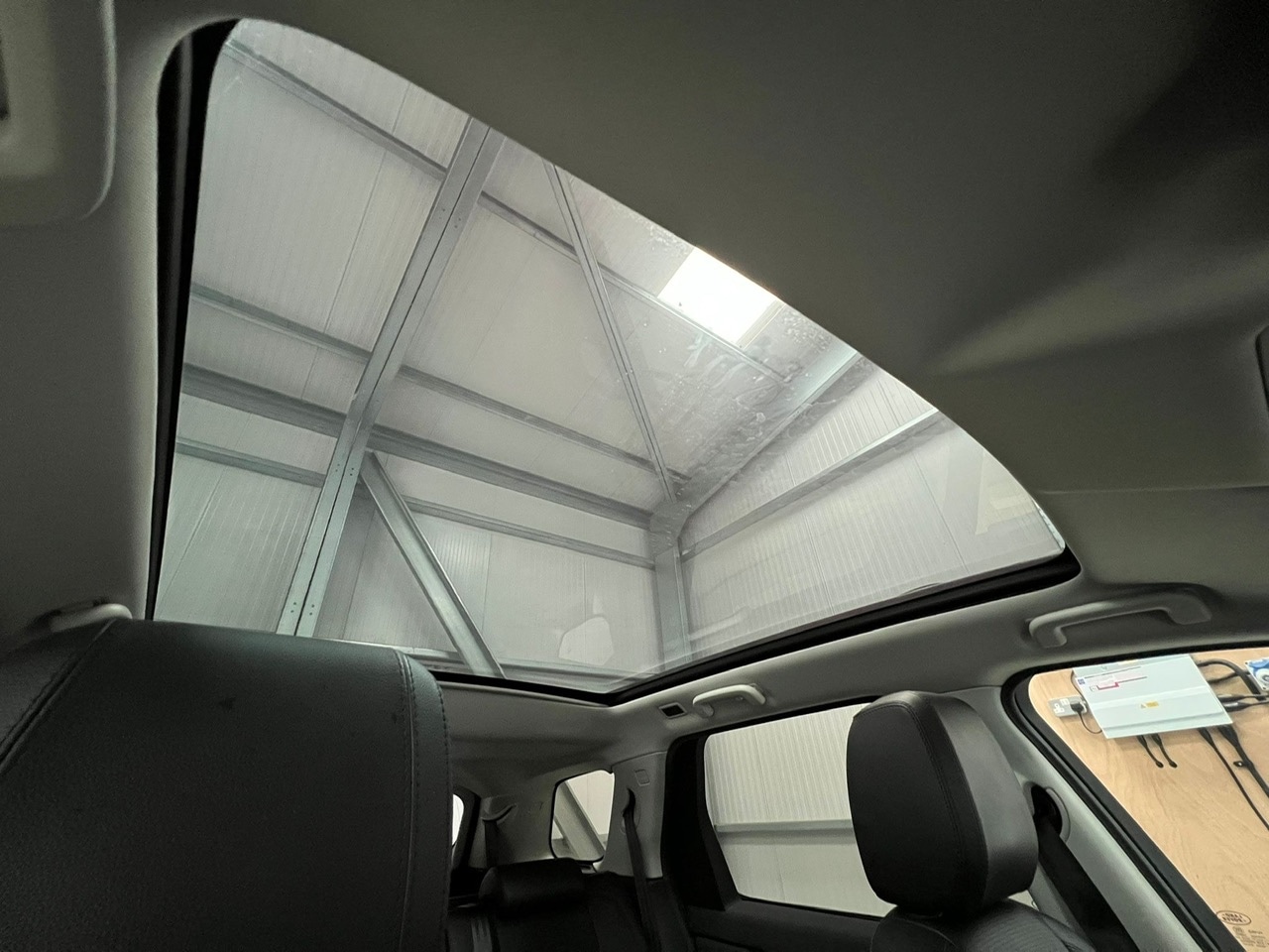 Used Land Rover Discovery Sport 2017 for sale - 76355368: Photo 15