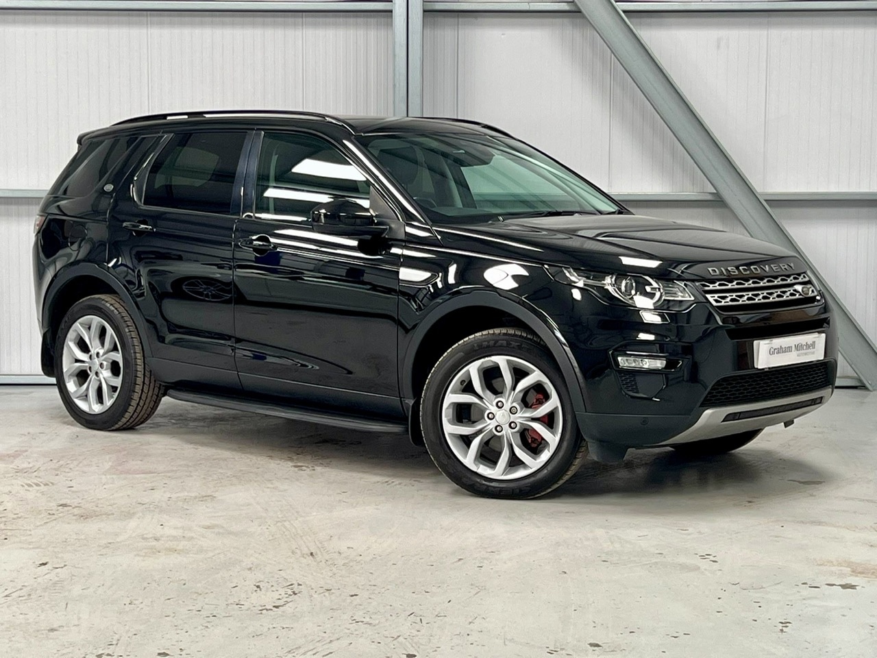 Used Land Rover Discovery Sport 2017 for sale - 76355368: Photo 3
