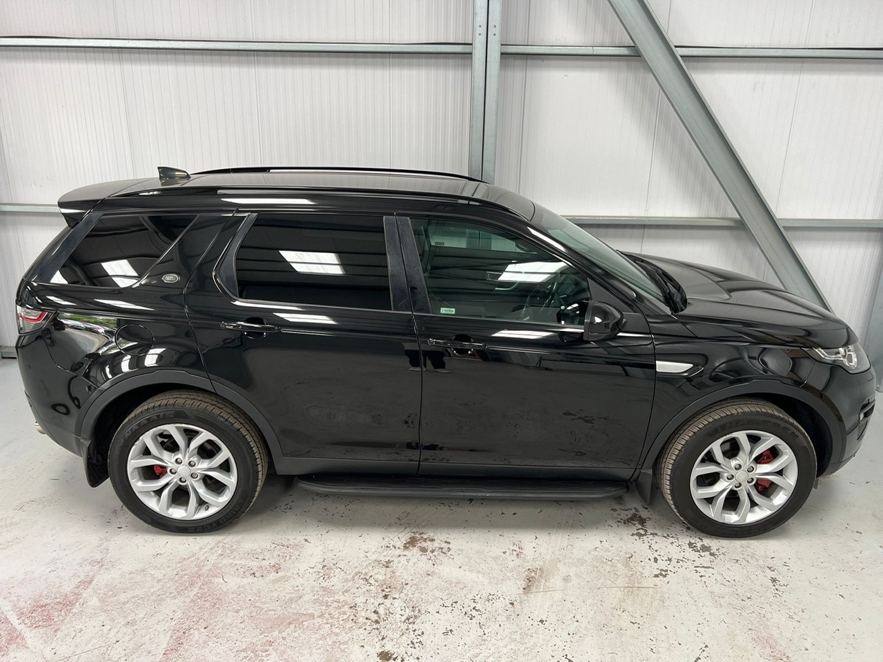 Used Land Rover Discovery Sport 2017 for sale - 76355368: Photo 38