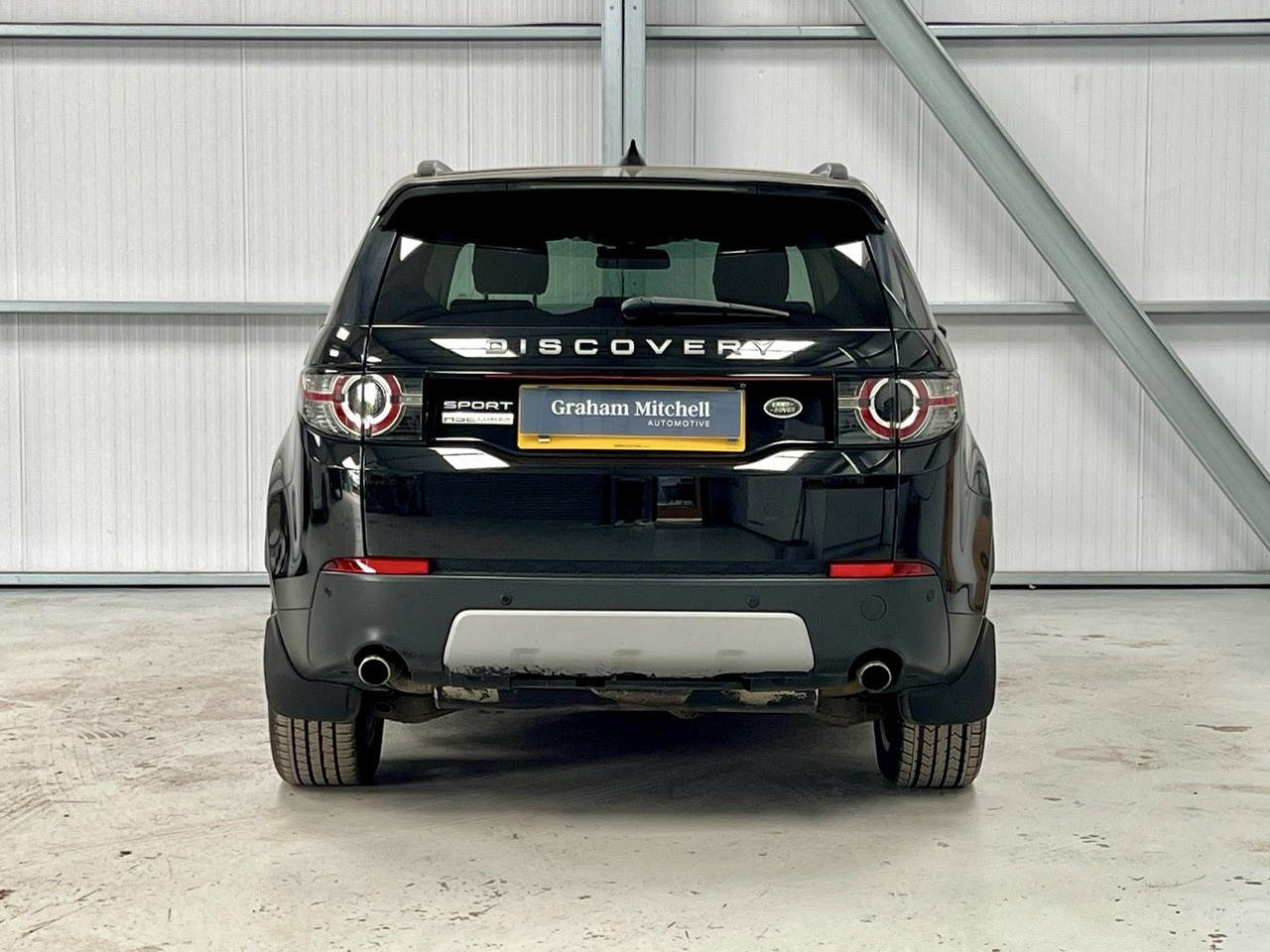 Used Land Rover Discovery Sport 2017 for sale - 76355368: Photo 6