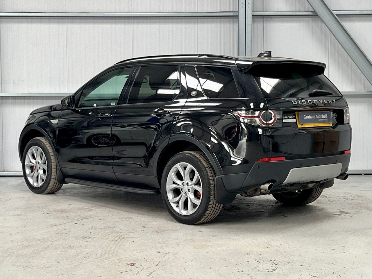 Used Land Rover Discovery Sport 2017 for sale - 76355368: Photo 7