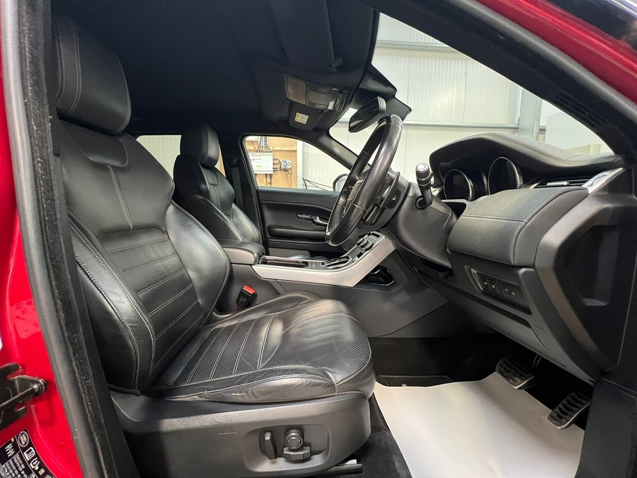 Used Land Rover Range Rover Evoque 2017 for sale - 76357003: Photo 15
