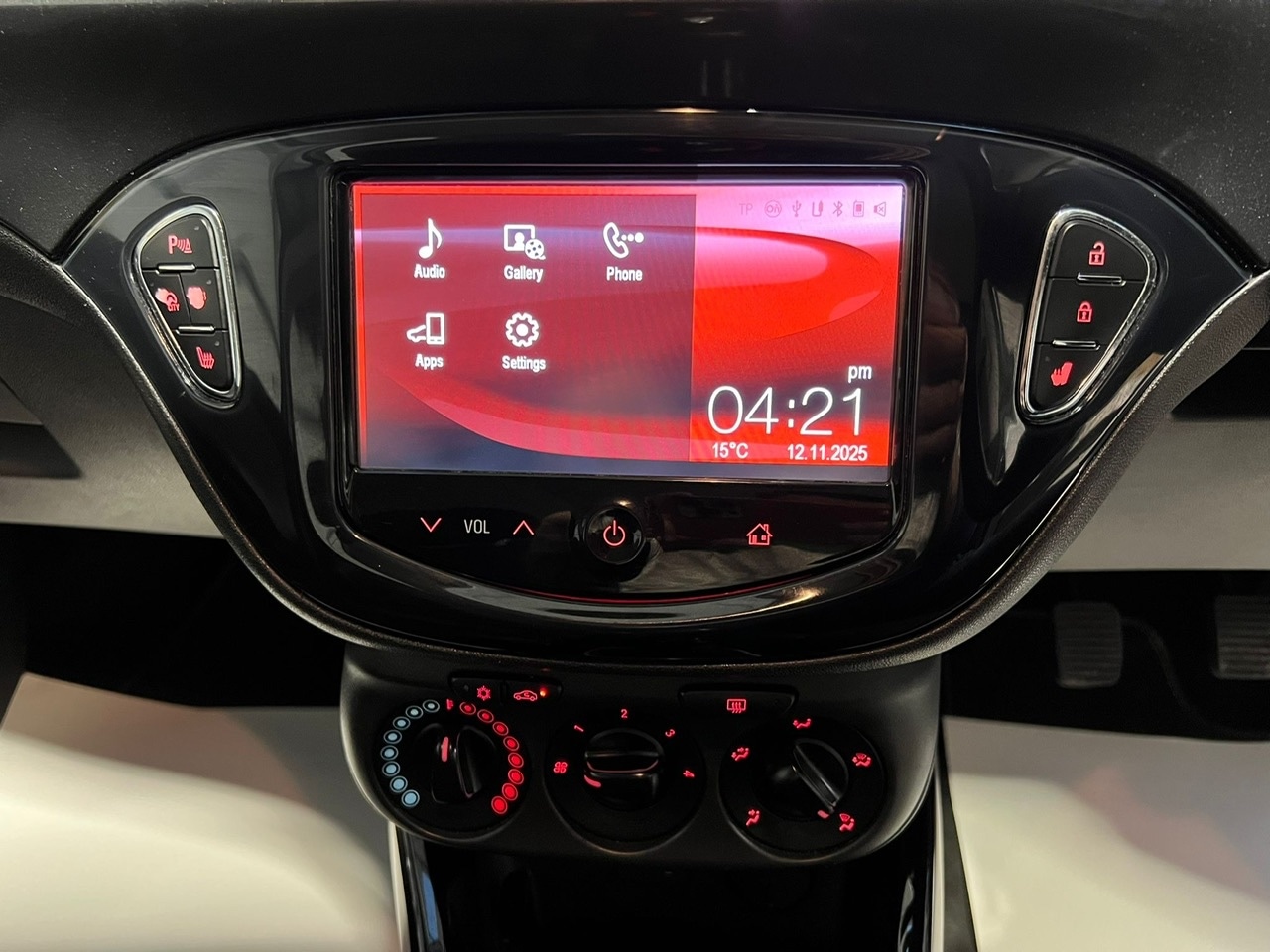 Used Vauxhall Corsa 2015 for sale - 76696295: Photo 12