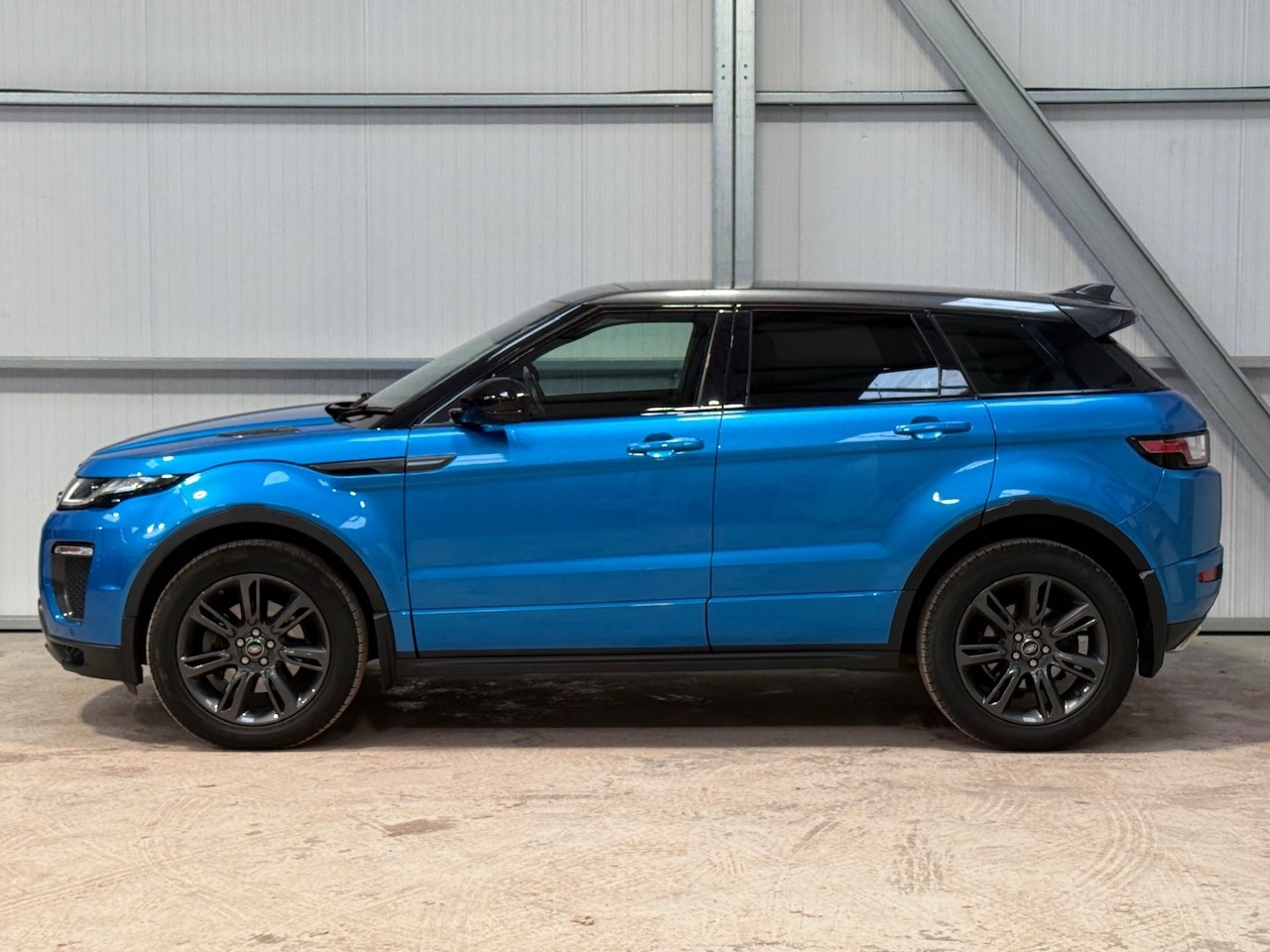 Used Land Rover Range Rover Evoque 2019 for sale - 77962486: Photo 8
