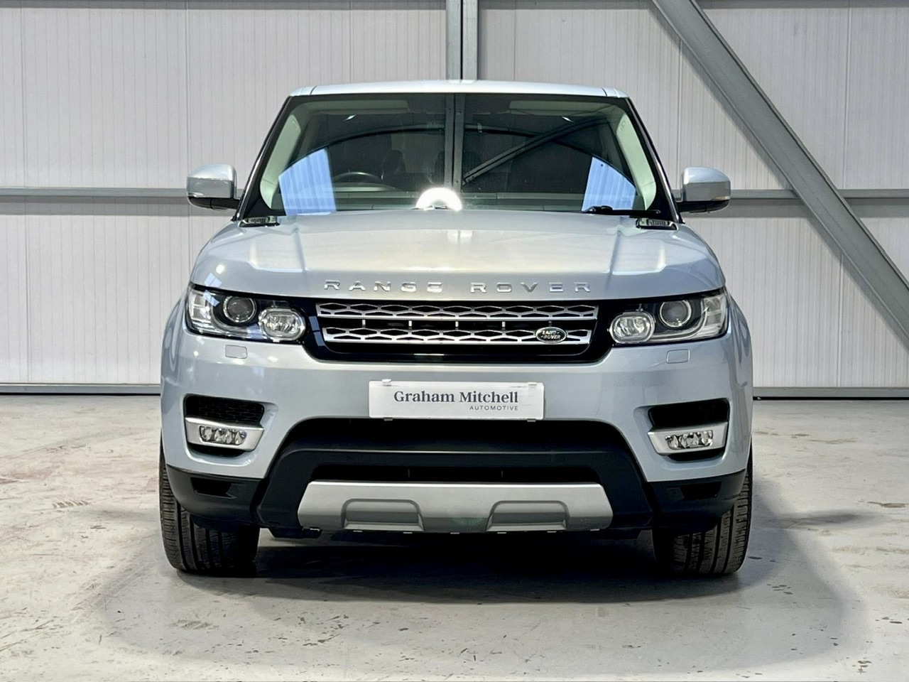 Used Land Rover Range Rover Sport 2014 for sale - 76363127: Photo 2