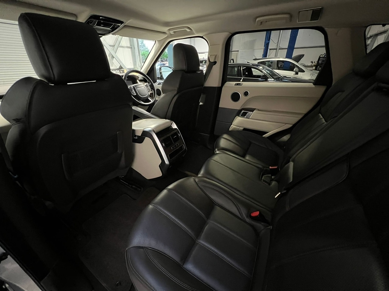 Used Land Rover Range Rover Sport 2014 for sale - 76363127: Photo 31