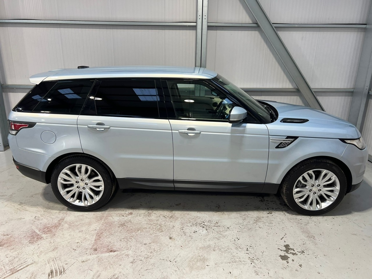 Used Land Rover Range Rover Sport 2014 for sale - 76363127: Photo 38