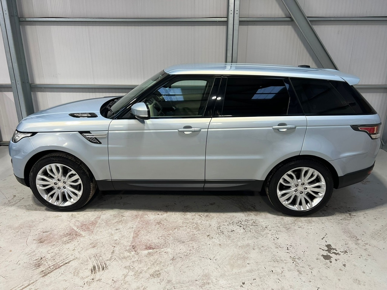 Used Land Rover Range Rover Sport 2014 for sale - 76363127: Photo 39