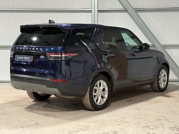 Used Land Rover Discovery 2018 for sale - 79560742: Photo