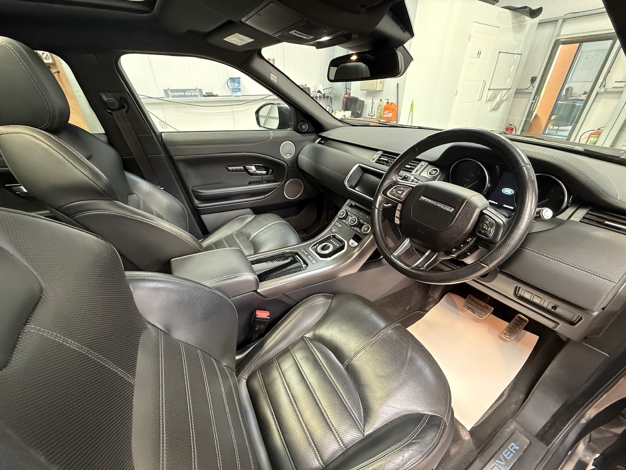 Used Land Rover Range Rover Evoque 2018 for sale - 78026460: Photo 18