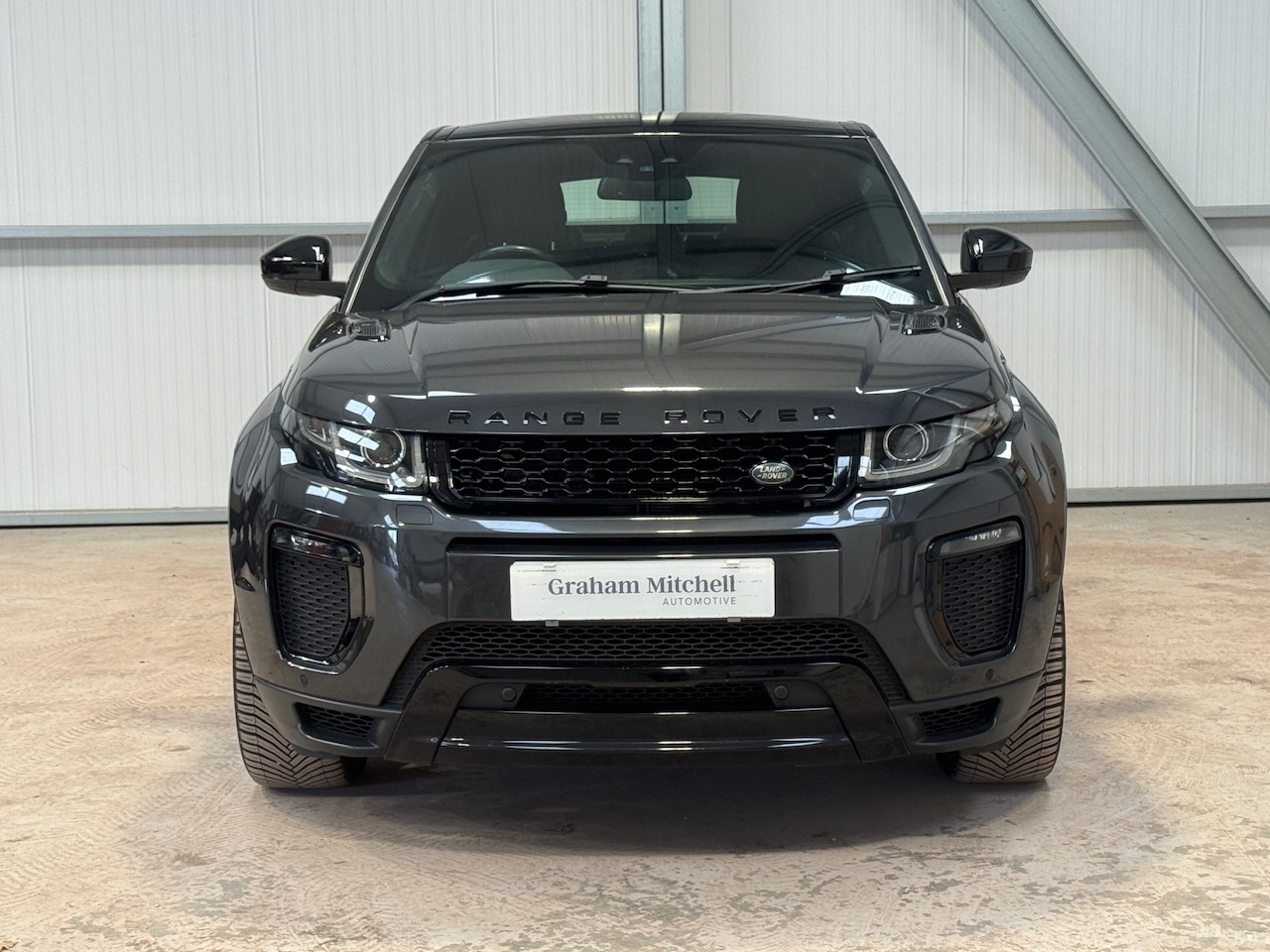 Used Land Rover Range Rover Evoque 2018 for sale - 78026460: Photo 2