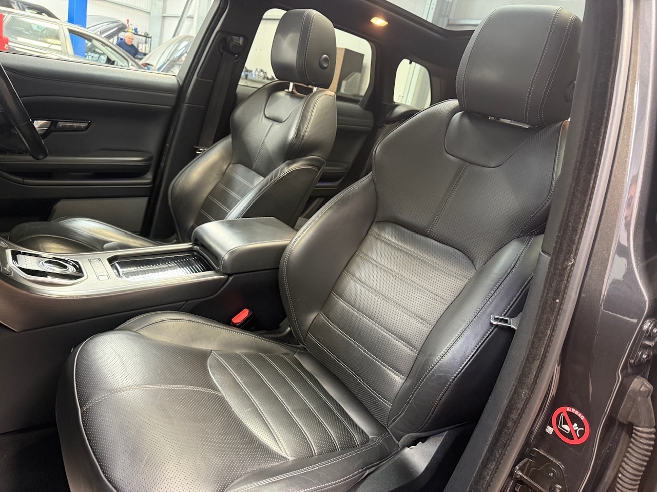 Used Land Rover Range Rover Evoque 2018 for sale - 78026460: Photo 22