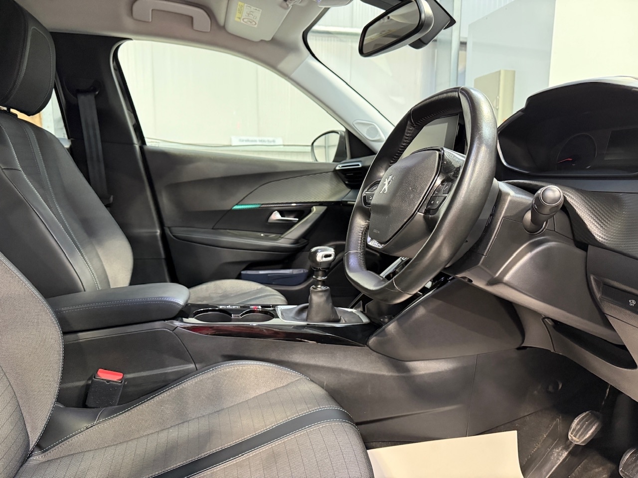 Used Peugeot 2008 2021 for sale - 76220382: Photo 14