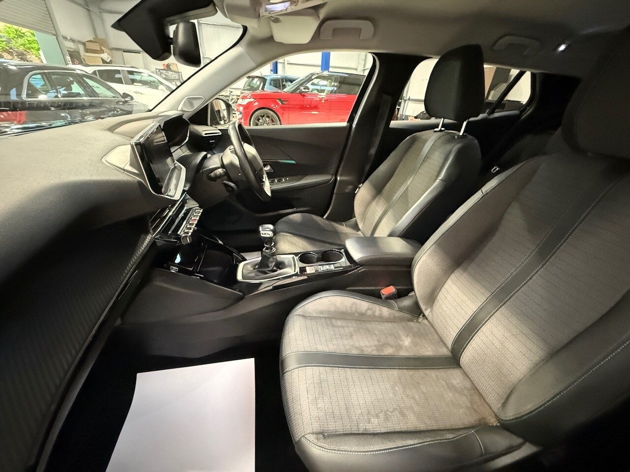 Used Peugeot 2008 2021 for sale - 76220382: Photo 21