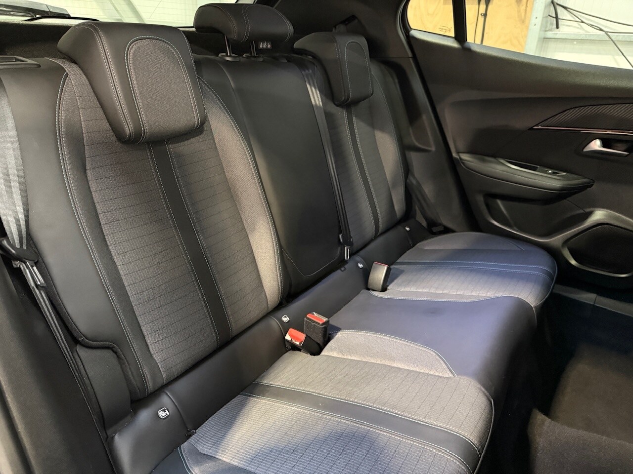 Used Peugeot 2008 2021 for sale - 76220382: Photo 23