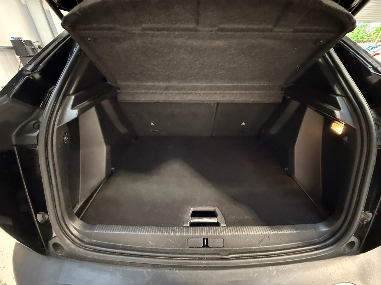 Used Peugeot 2008 2021 for sale - 76220382: Photo 34