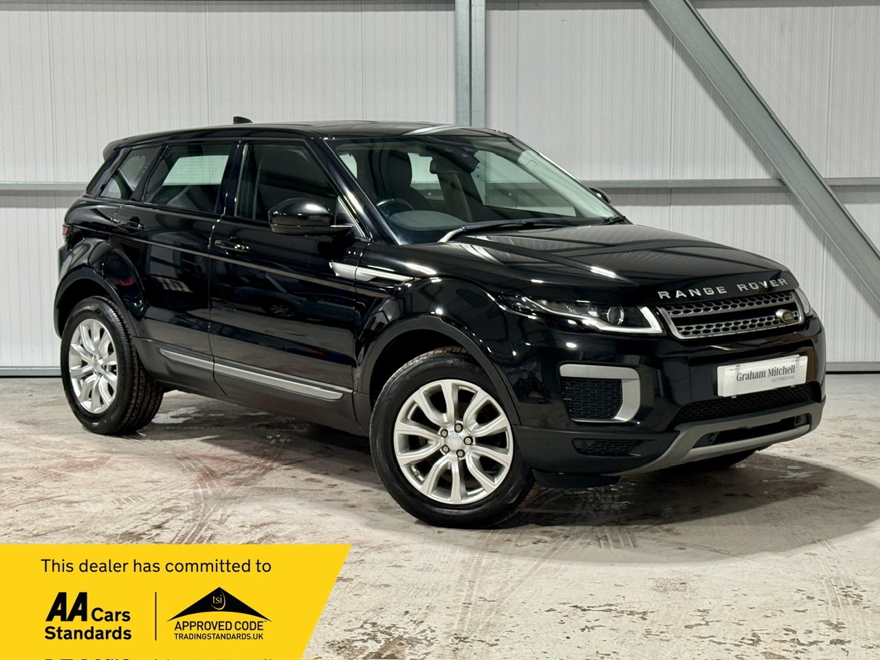Used Land Rover Range Rover Evoque 2017 for sale - 76910945: Photo 1