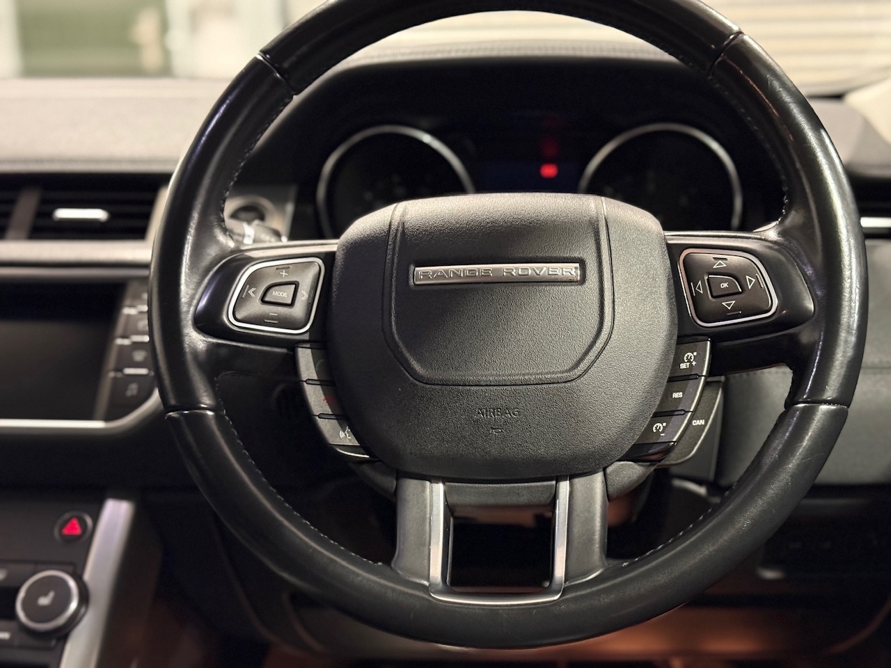 Used Land Rover Range Rover Evoque 2017 for sale - 76910945: Photo 12