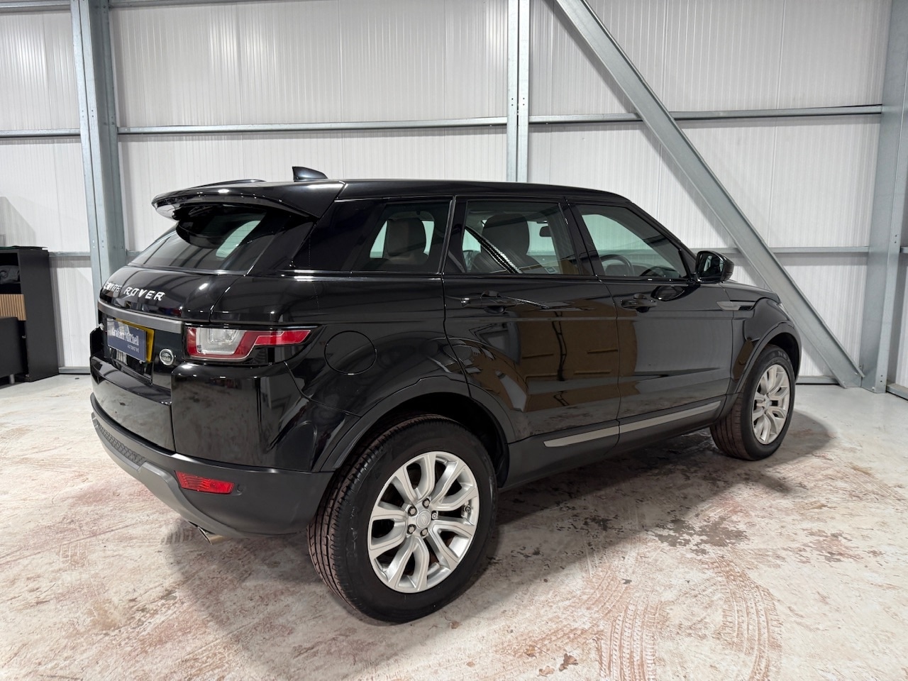 Used Land Rover Range Rover Evoque 2017 for sale - 76910945: Photo 45