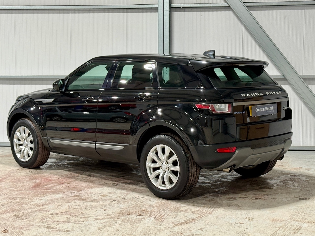 Used Land Rover Range Rover Evoque 2017 for sale - 76910945: Photo 6
