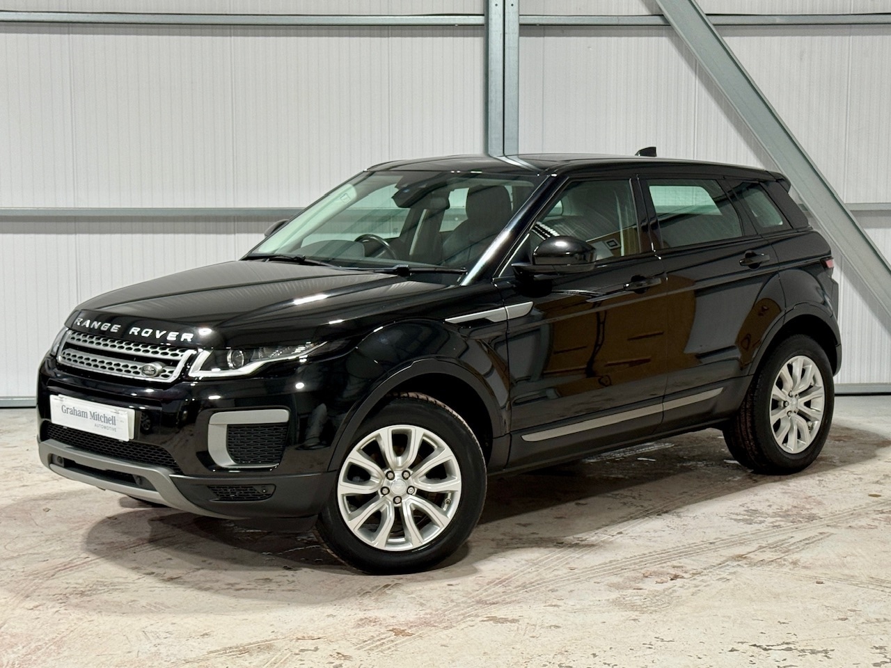 Used Land Rover Range Rover Evoque 2017 for sale - 76910945: Photo 8