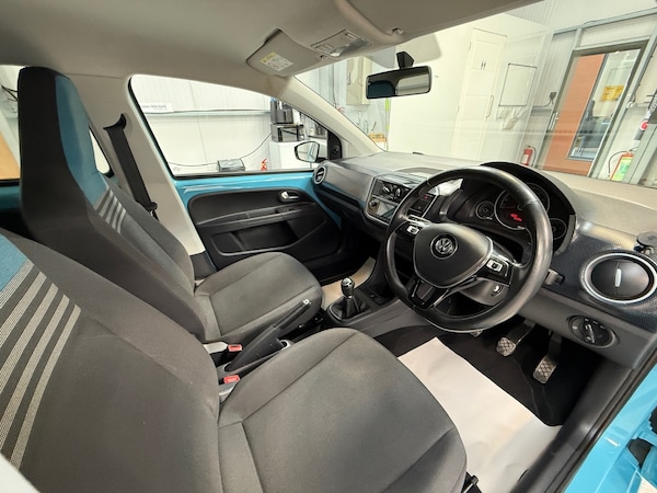 Used Volkswagen up! 2017 for sale - 76177572: Photo 17