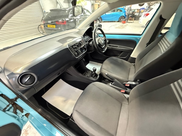 Used Volkswagen up! 2017 for sale - 76177572: Photo 23