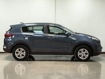 Used Kia Sportage 2017 for sale - 79126007: Photo