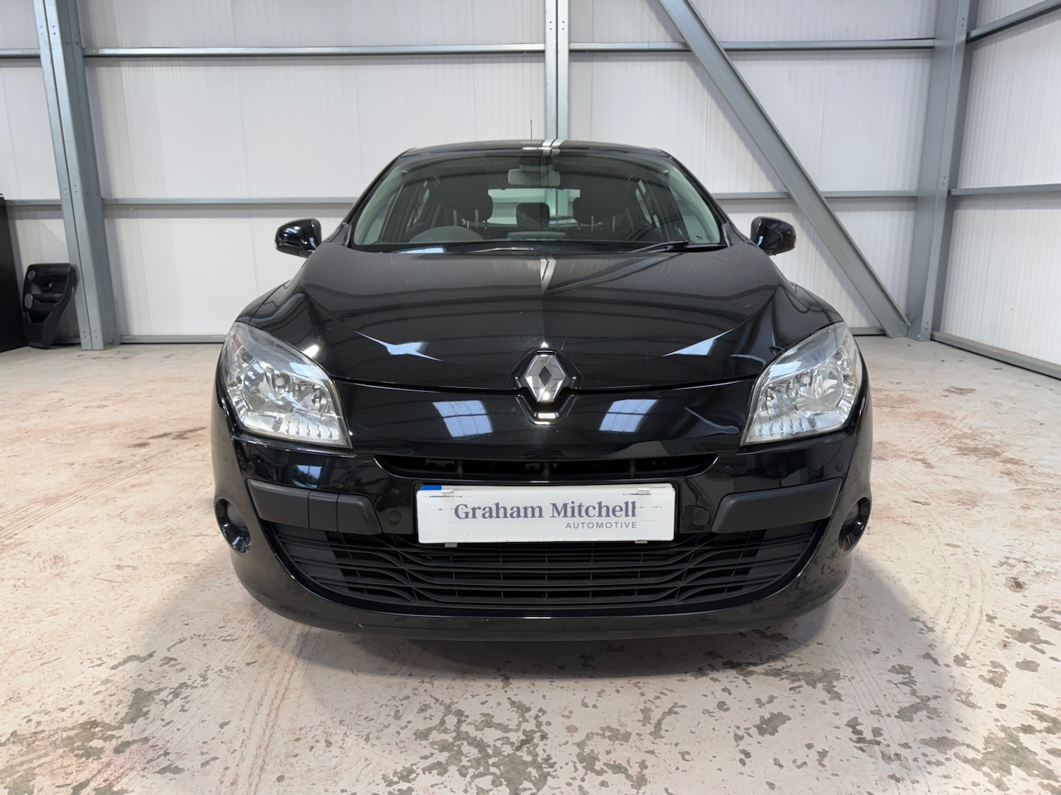 Used Renault Megane 2011 for sale - 77917831: Photo 16