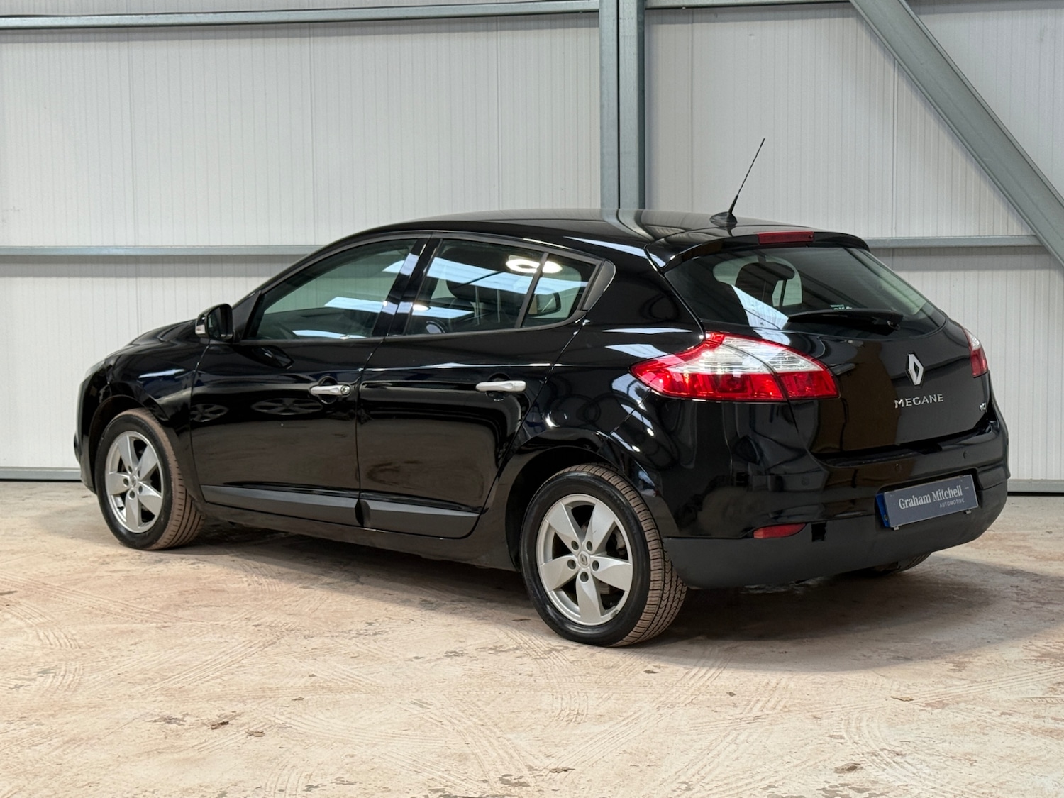 Used Renault Megane 2011 for sale - 77917831: Photo 7
