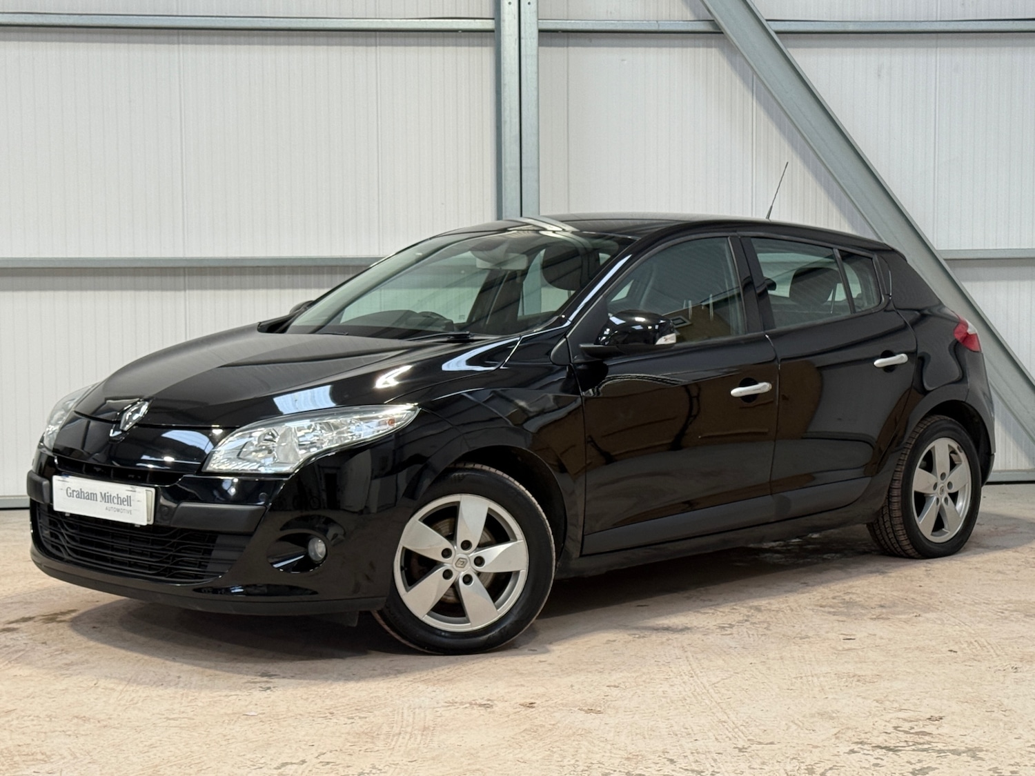 Used Renault Megane 2011 for sale - 77917831: Photo 9