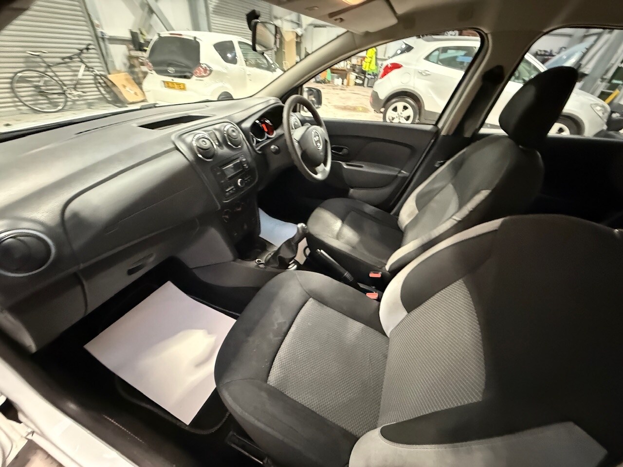 Used Dacia Sandero 2015 for sale - 77931340: Photo 24