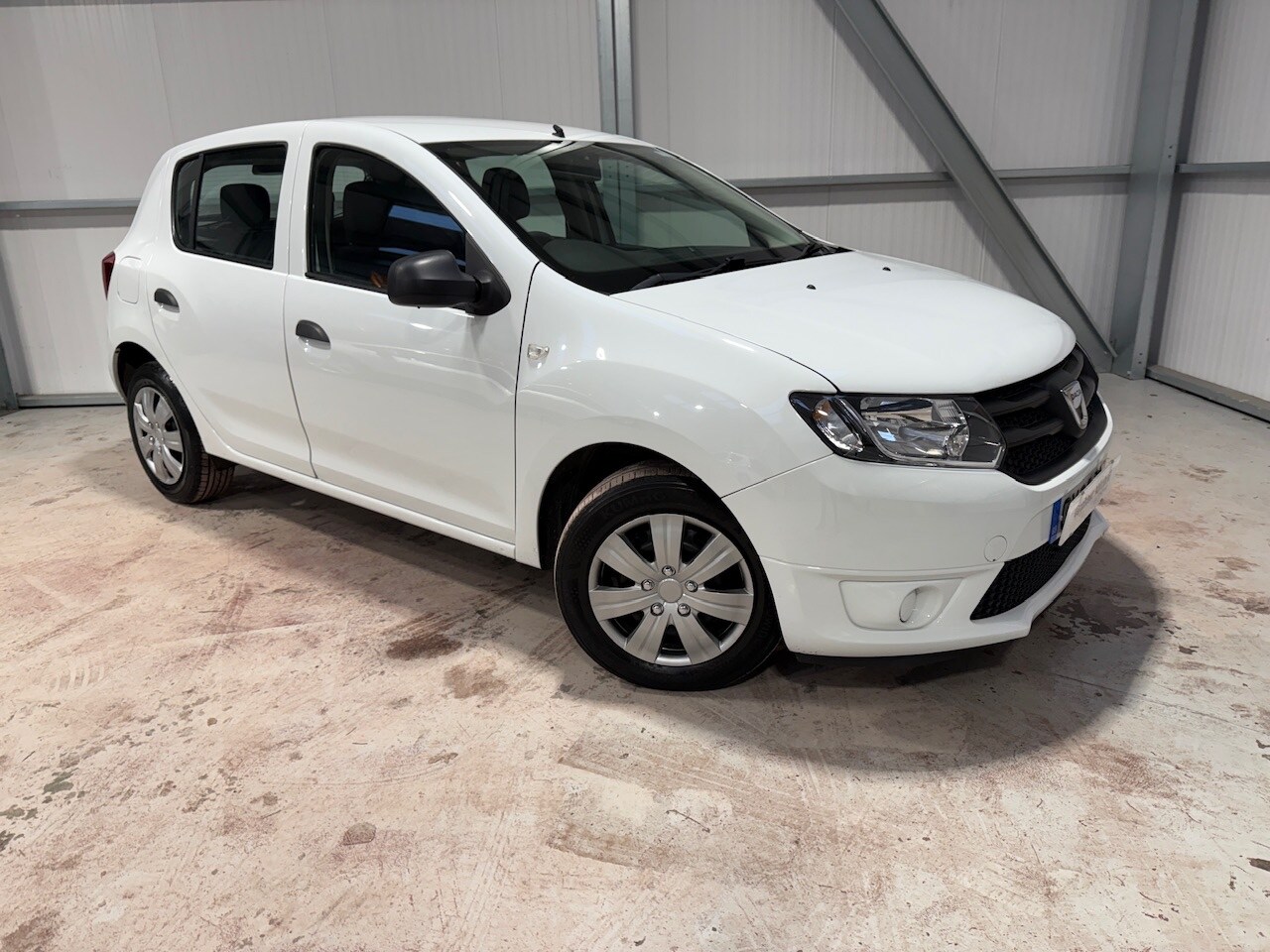 Used Dacia Sandero 2015 for sale - 77931340: Photo 42