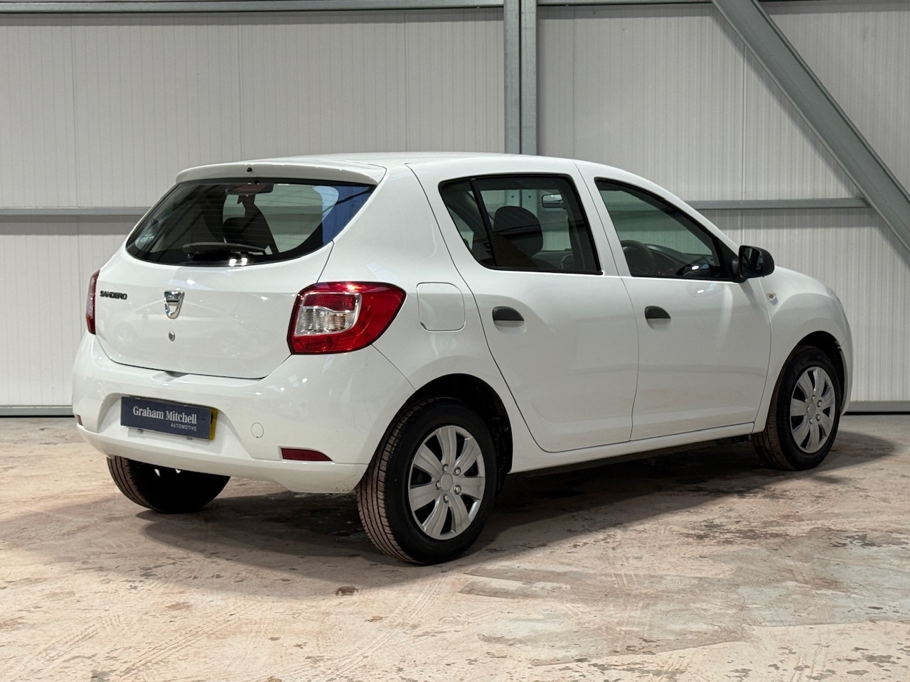 Used Dacia Sandero 2015 for sale - 77931340: Photo 5