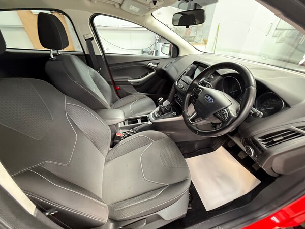 Used Ford Focus 2017 for sale - 75684681: Photo 15