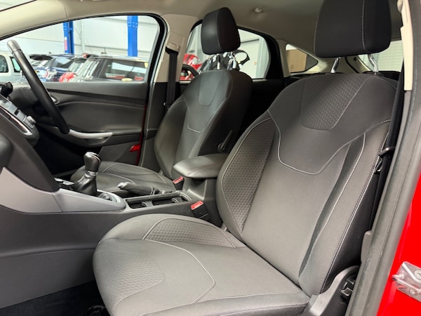 Used Ford Focus 2017 for sale - 75684681: Photo 19