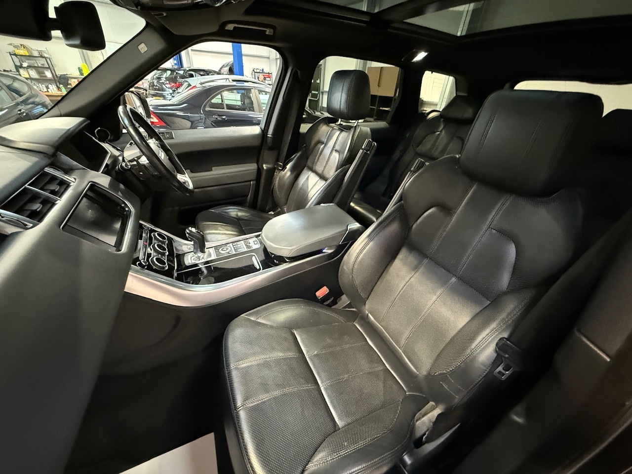 Used Land Rover Range Rover Sport 2014 for sale - 76897192: Photo 24