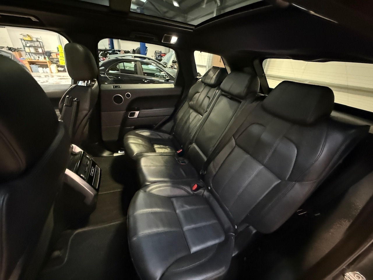 Used Land Rover Range Rover Sport 2014 for sale - 76897192: Photo 33