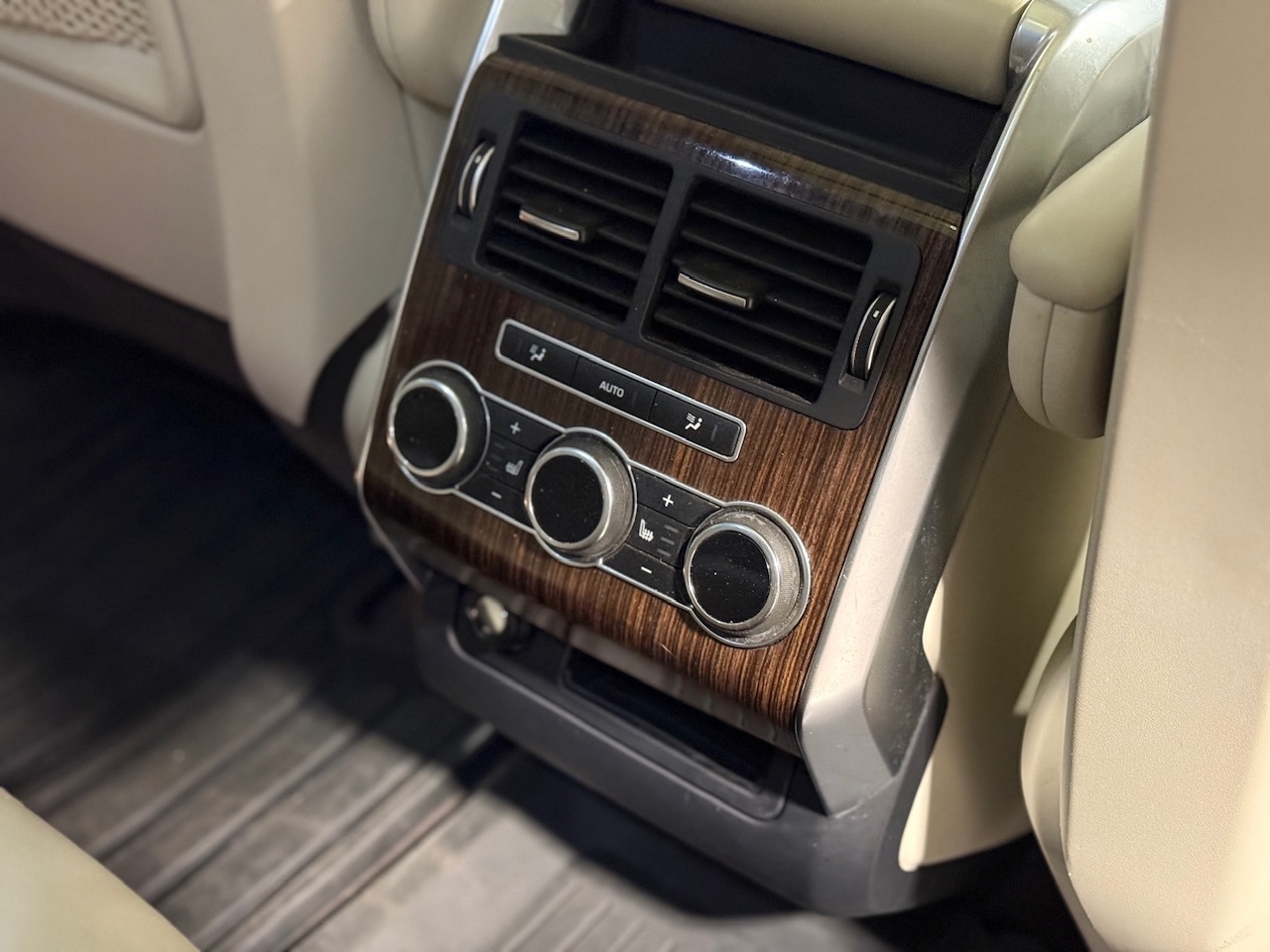 Used Land Rover Range Rover Sport 2013 for sale - 77379289: Photo 11