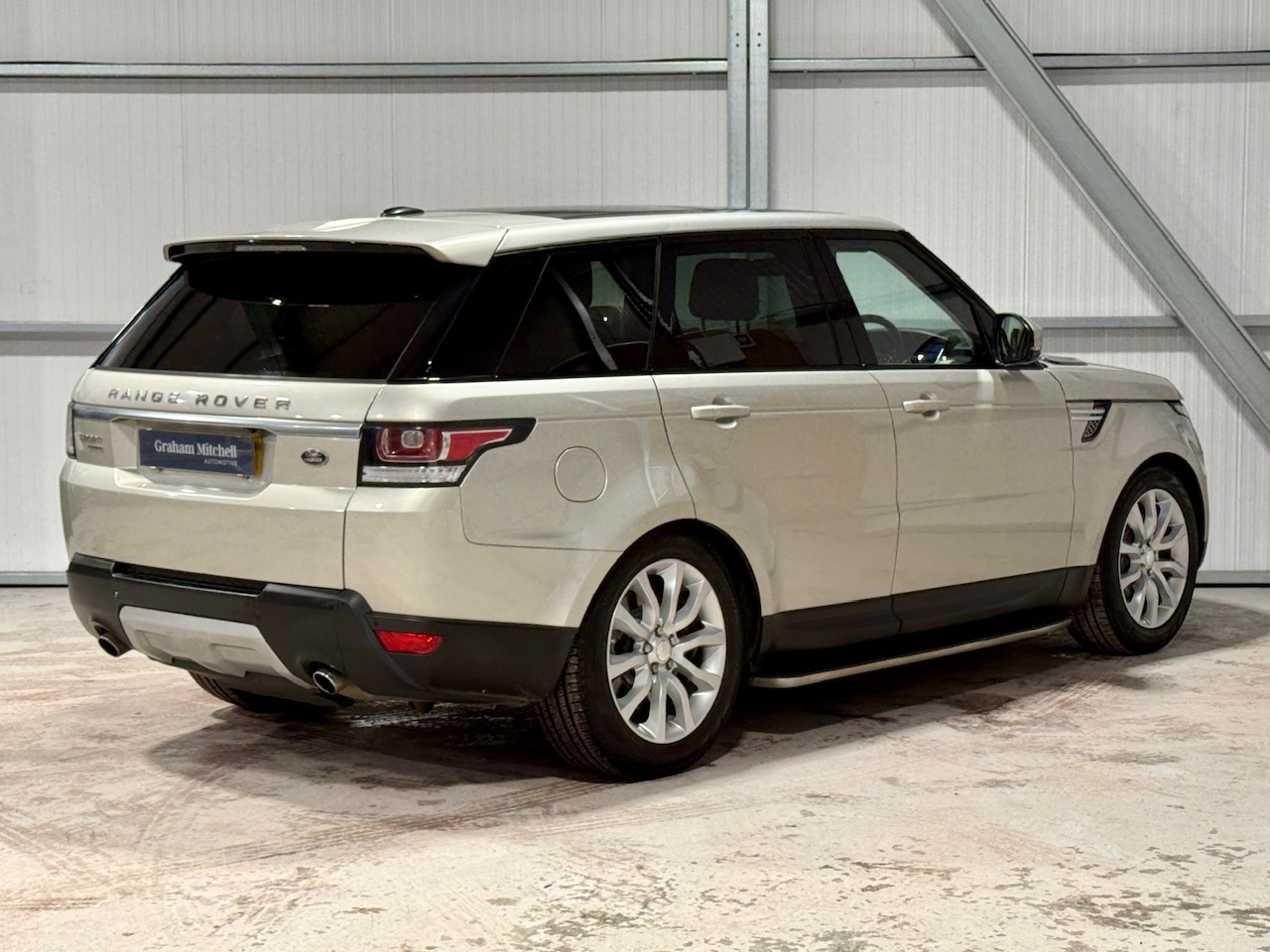 Used Land Rover Range Rover Sport 2013 for sale - 77379289: Photo 4