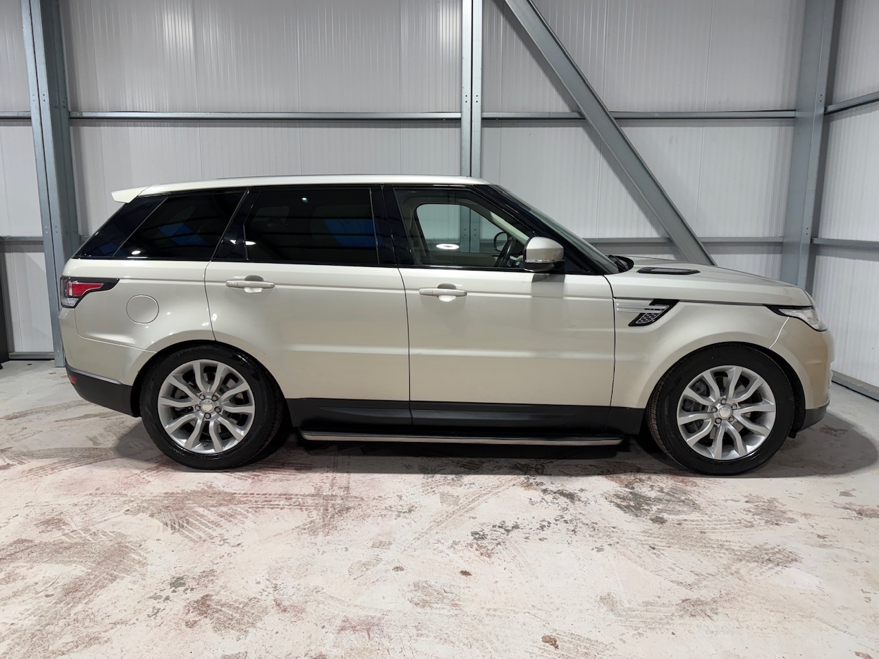 Used Land Rover Range Rover Sport 2013 for sale - 77379289: Photo 40