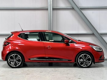 Used Renault Clio 2017 for sale - 75715458: Photo