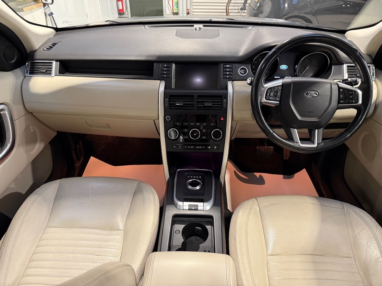 Used Land Rover Discovery Sport 2017 for sale - 77339506: Photo 20