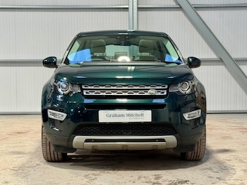 Used Land Rover Discovery Sport 2017 for sale - 77339506: Photo