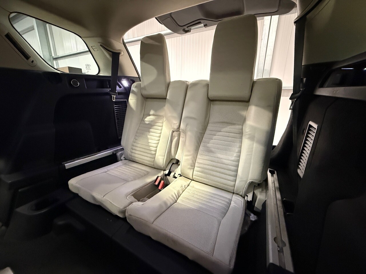 Used Land Rover Discovery Sport 2017 for sale - 77339506: Photo 37