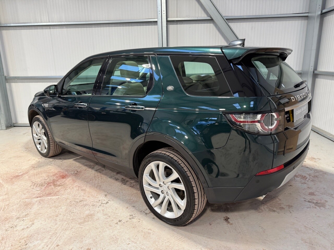Used Land Rover Discovery Sport 2017 for sale - 77339506: Photo 51