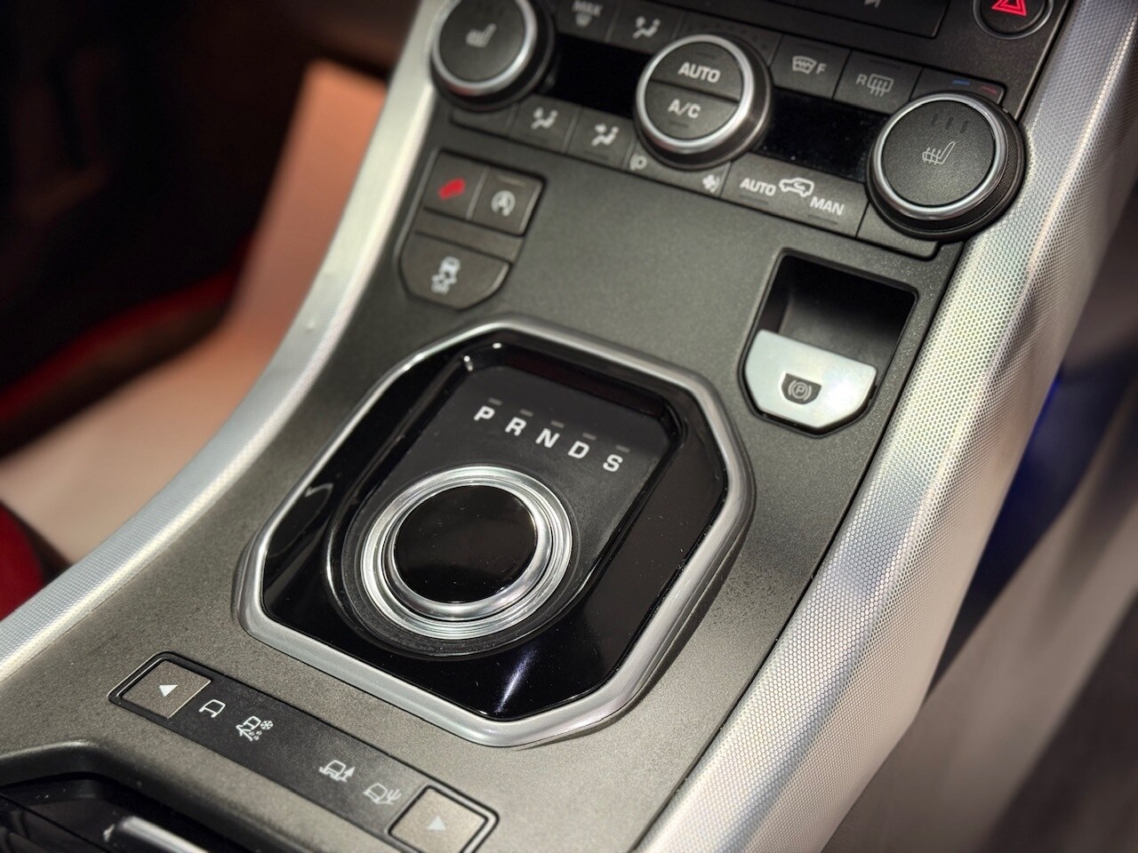 Used Land Rover Range Rover Evoque 2017 for sale - 77365580: Photo 12